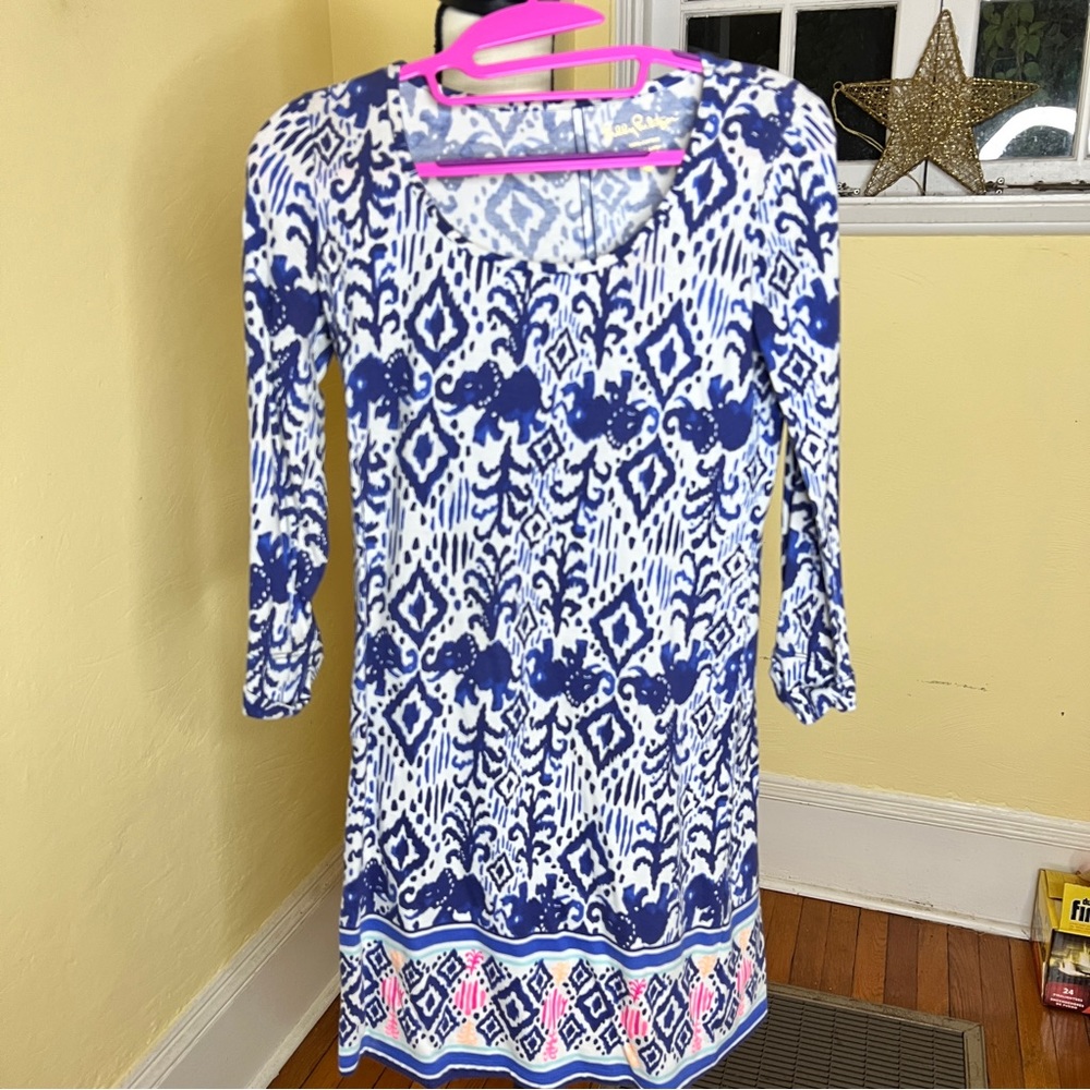 SALE 🛍️ Lilly Pulitzer scoop neck, three-quarter sleeve shift dress